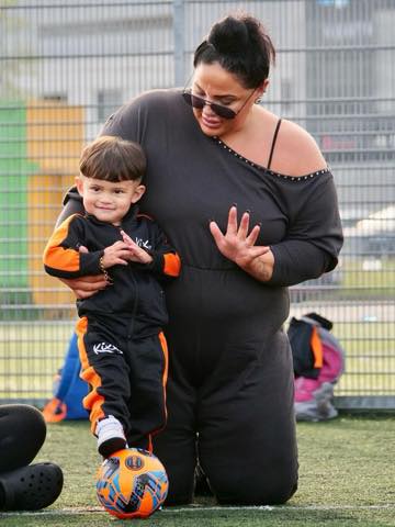 child and parent at Kixx infant football lesson